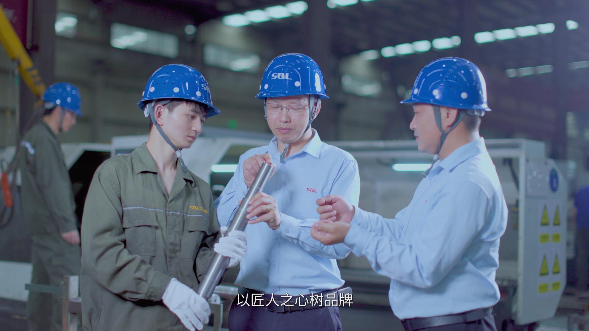 電機(jī)宣傳片工程師特寫